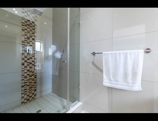 4 BEDROOM HOUSE FOR SALE IN EYE OF AFRICA ESTATE